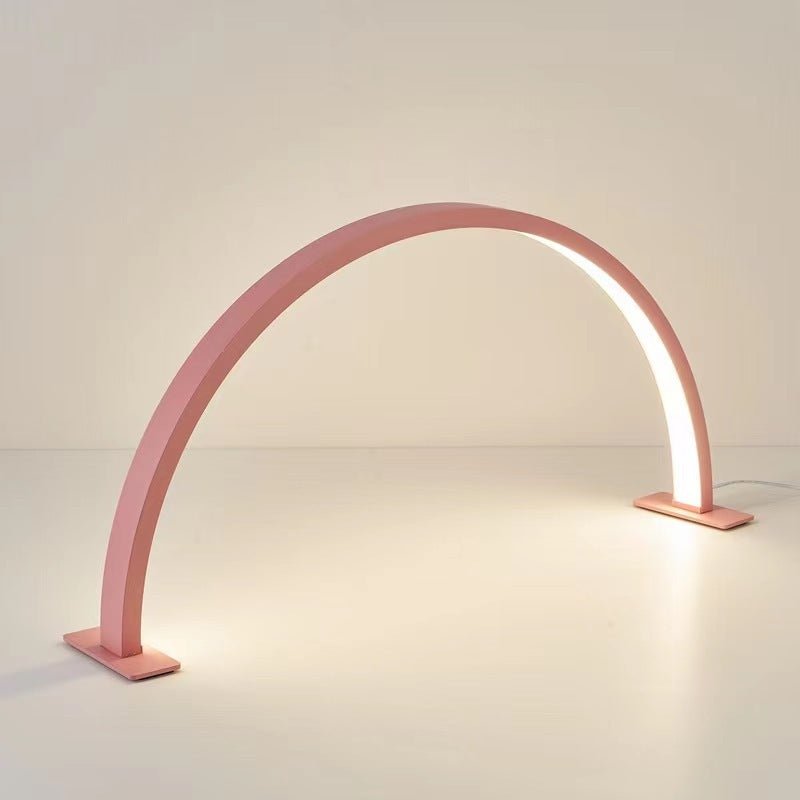 Neglelampe – LED halvmåne bordlampe - AVABeauty.no