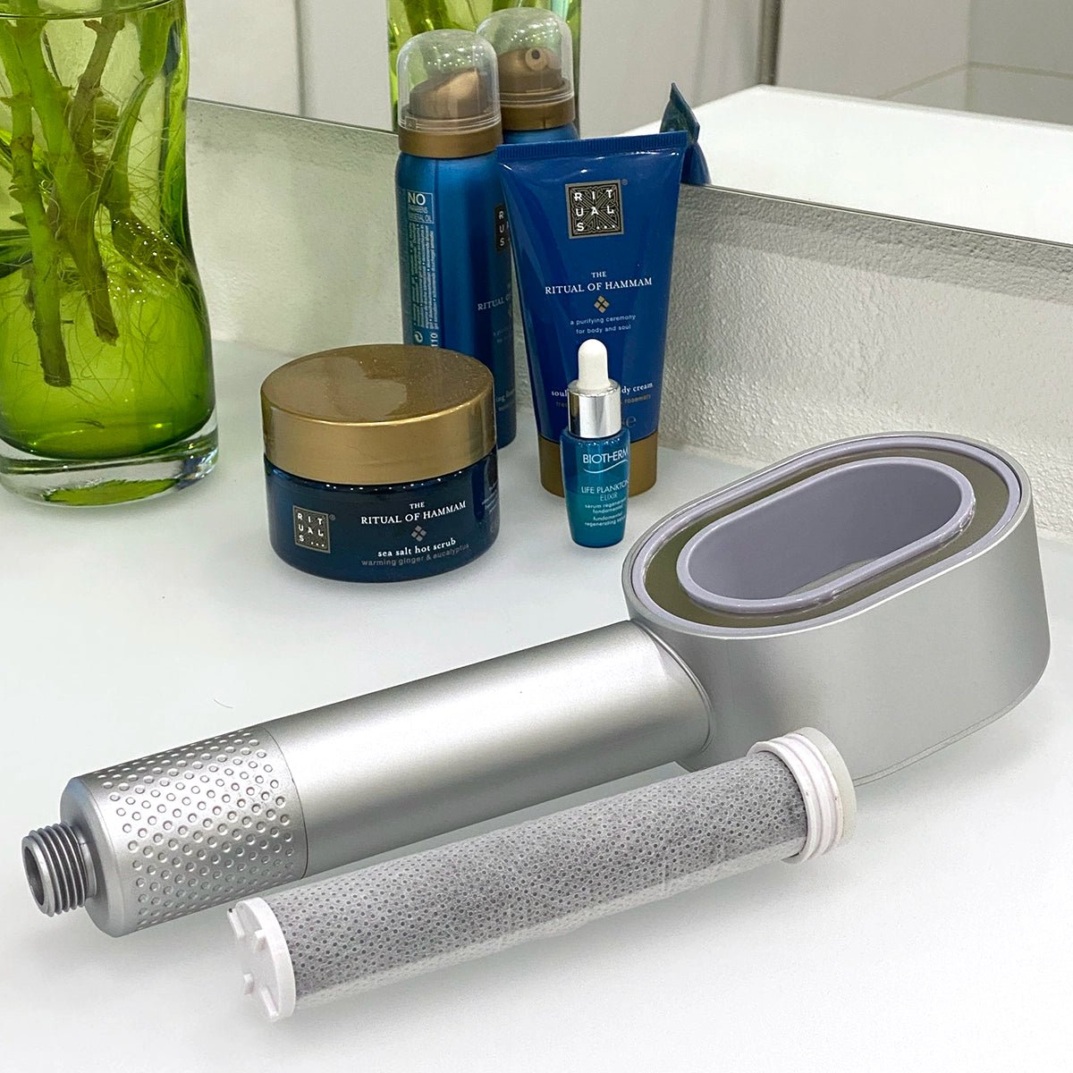 AirStyler Max Hårføner + PureNordic Dusjhode (BLACK FRIDAY PAKKETILBUD) - AVABeauty.no